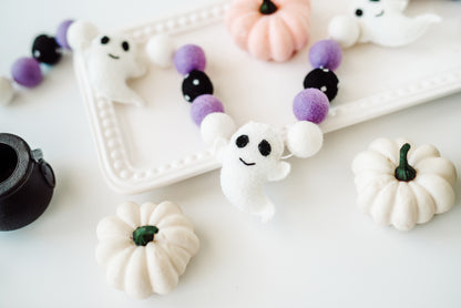 Soft Spooky Ghost Felt Halloween Garland