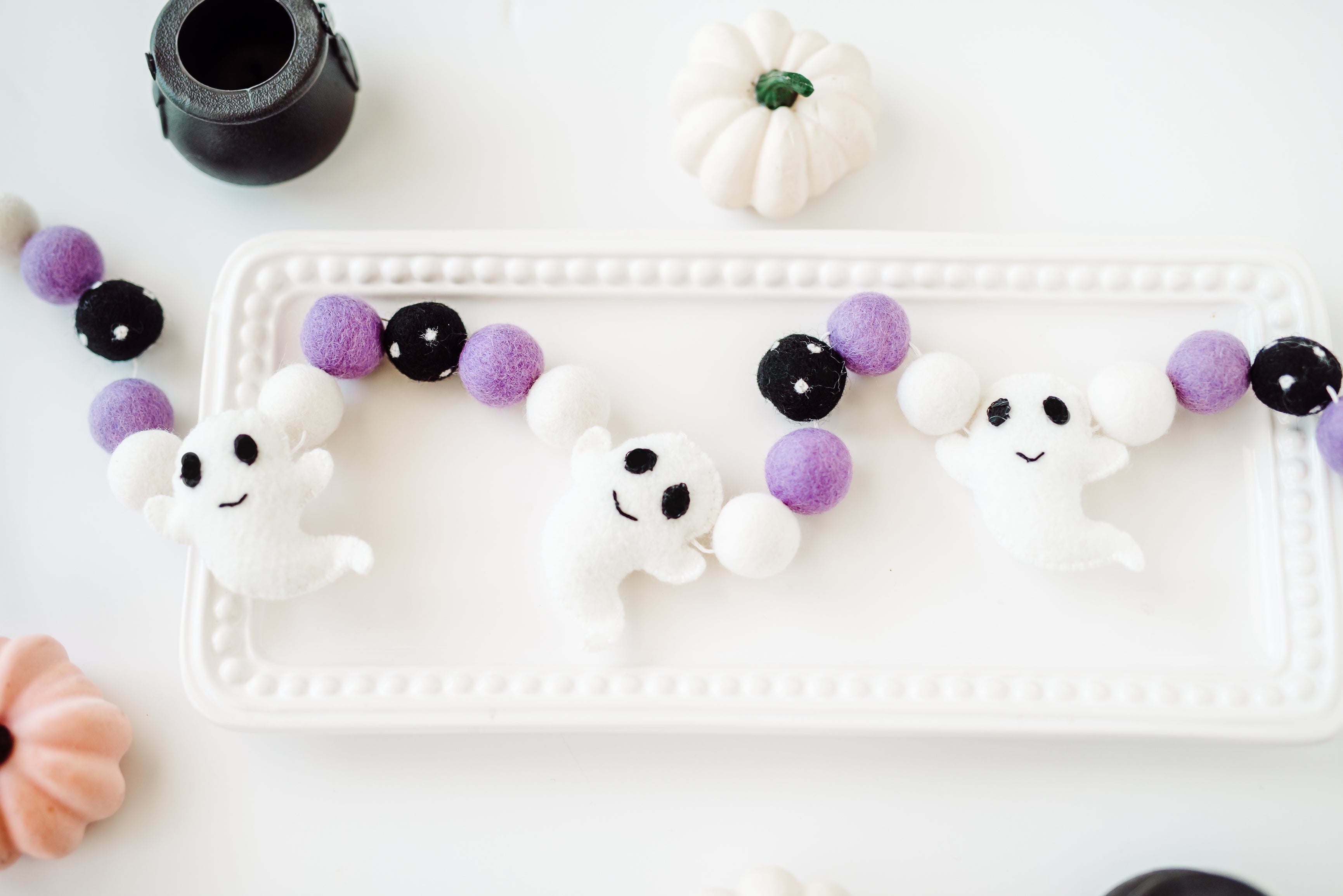 Soft Spooky Ghost Felt Halloween Garland