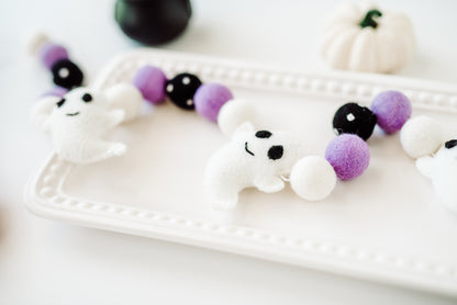 Soft Spooky Ghost Felt Halloween Garland