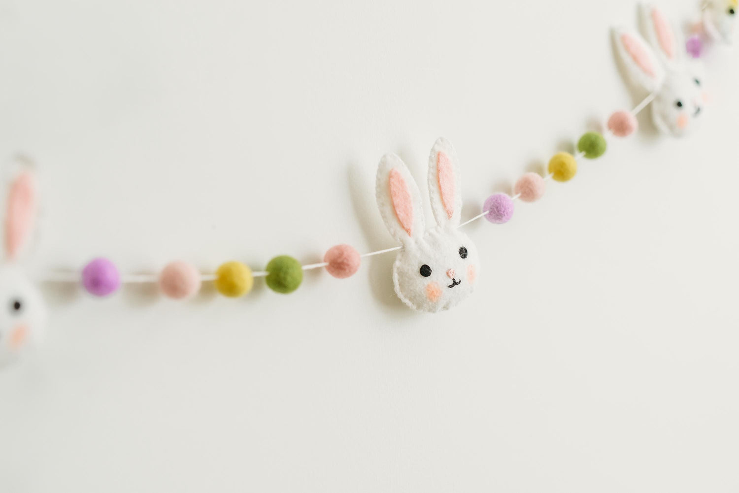 Easter Garland, Bunny Garland, Pastel Rainbow Felt Garland, Spring Banner, Easter mantel decor