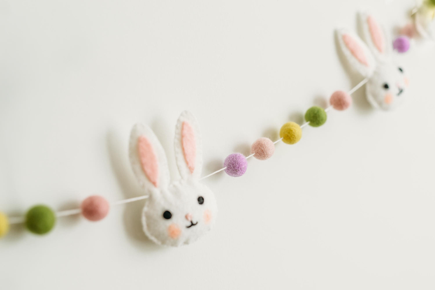 Easter Garland, Bunny Garland, Pastel Rainbow Felt Garland, Spring Banner, Easter mantel decor