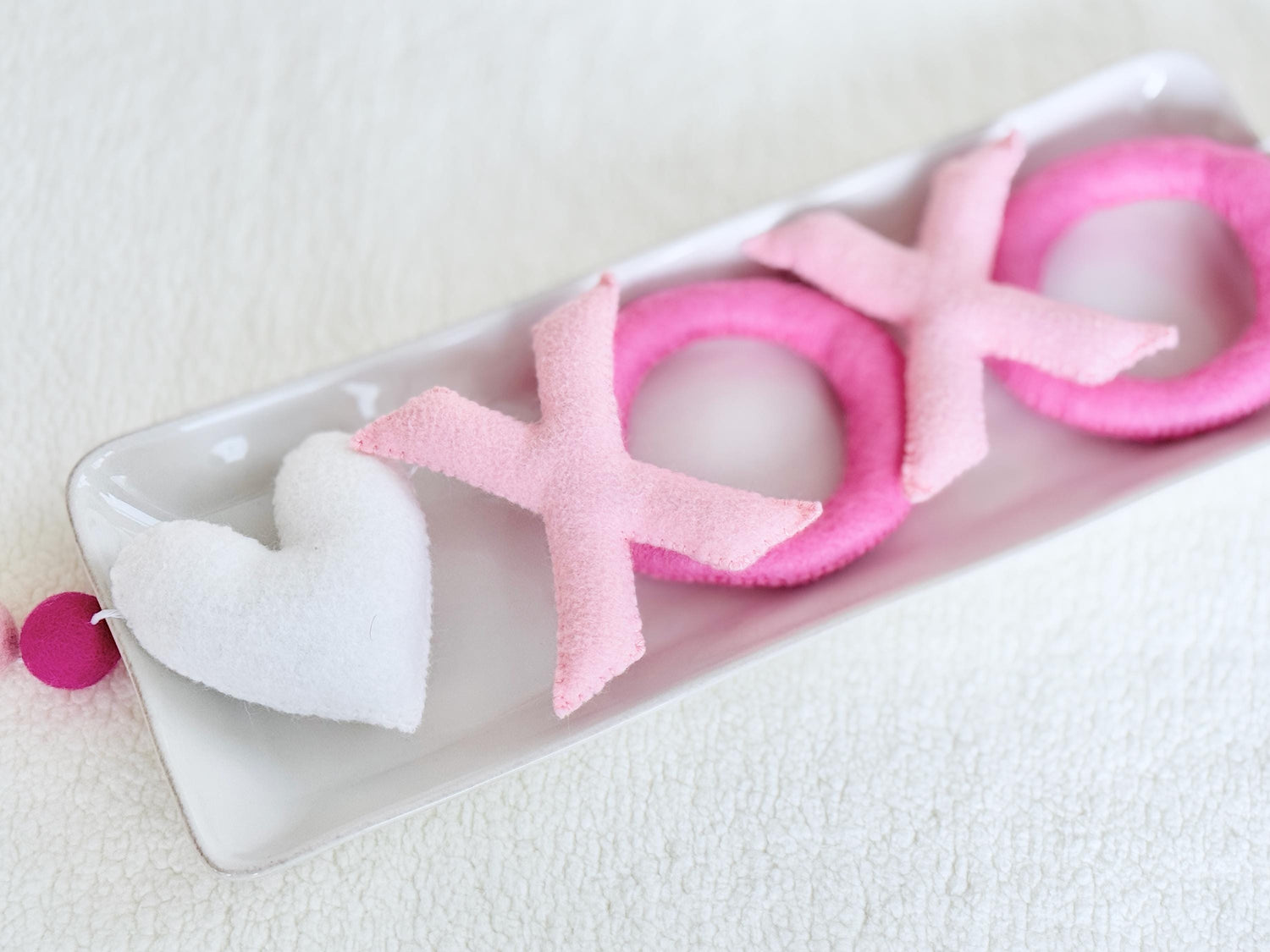 Pink XOXO Felt Letters Valentine Garland : Nursery Bookshelf Decor