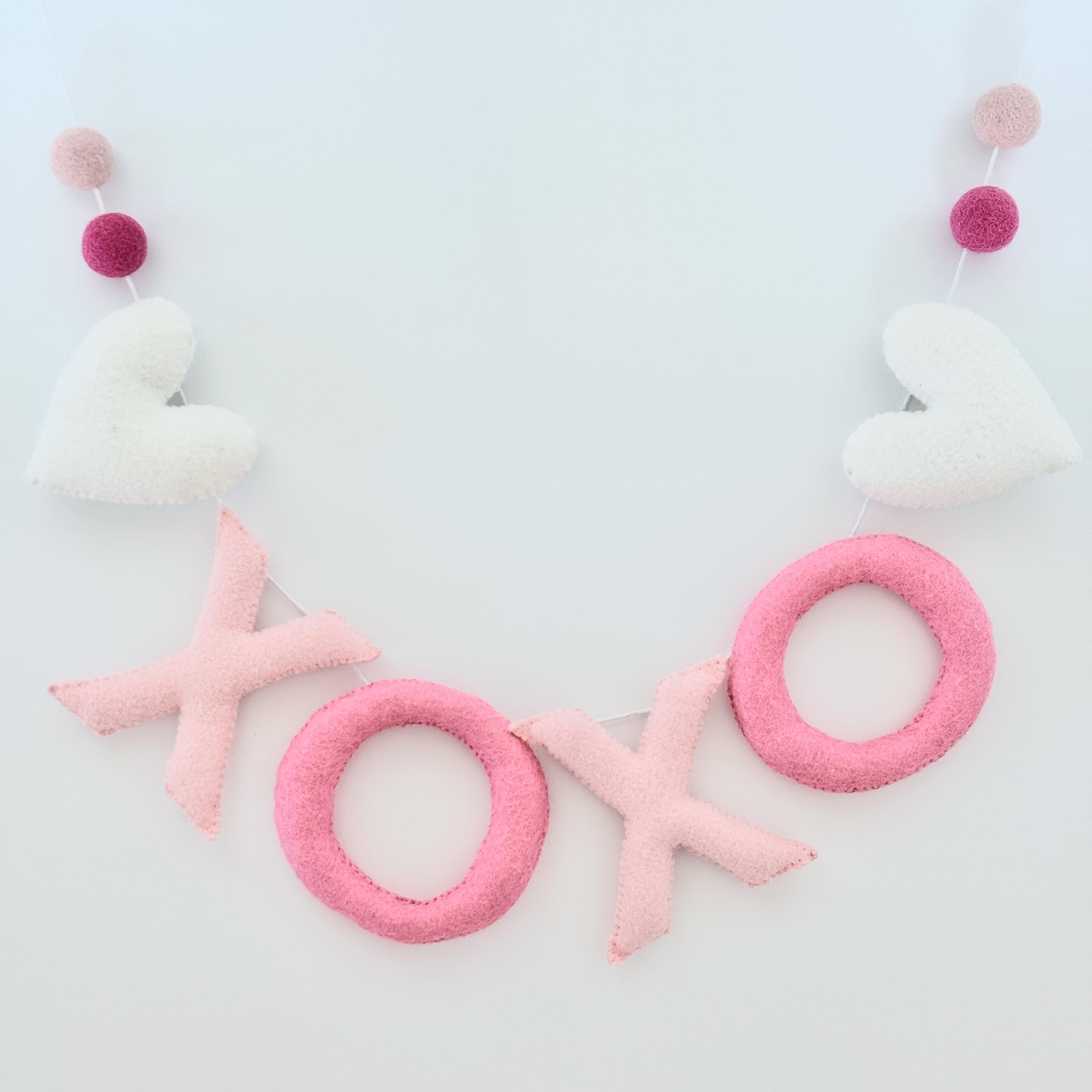 Pink XOXO Felt Letters Valentine Garland : Nursery Bookshelf Decor