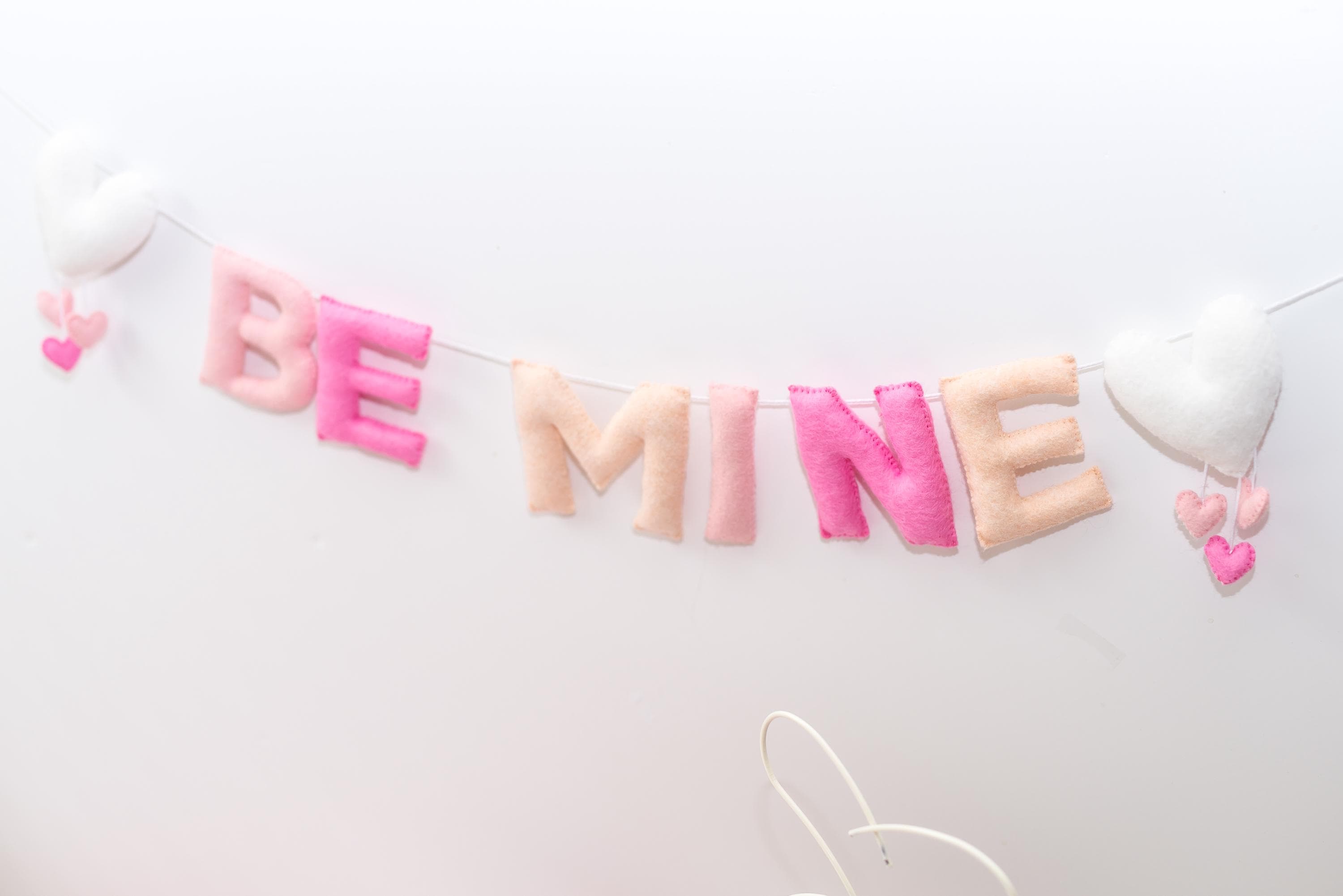 Pink Felt Be Mine Garland: Valentine Fireplace Mantel Decor