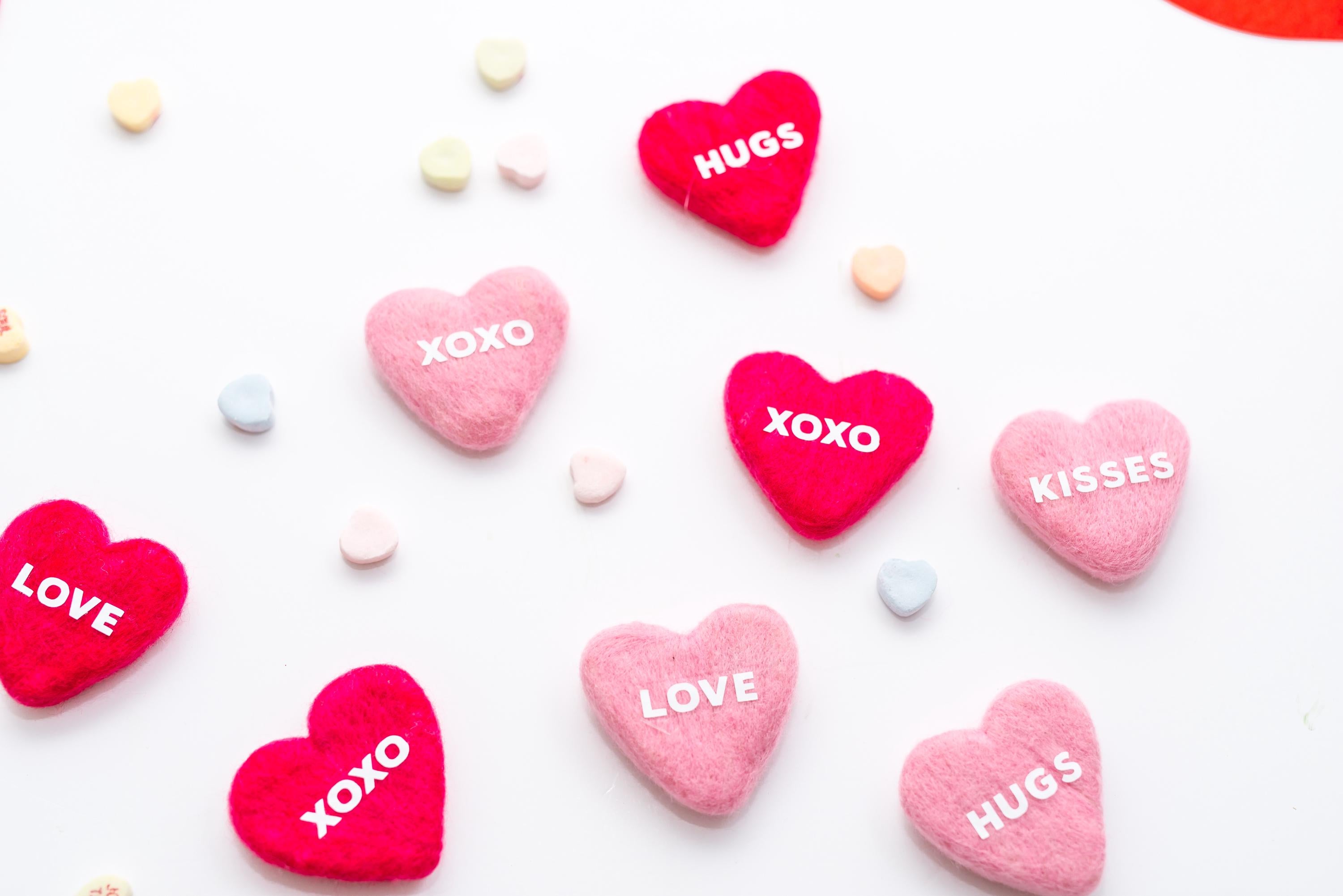 Sweetheart Felt Candy Hearts: Pink and Red Valentine Tiered Tray Decor