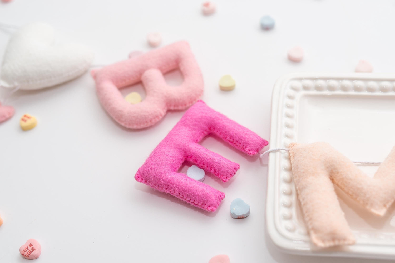 Pink Felt Be Mine Garland: Valentine Fireplace Mantel Decor